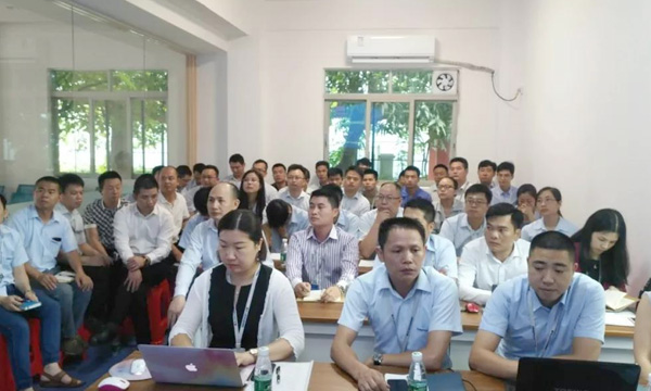 聚焦目的，，，，，，，，全力以赴——2018年欧博ABG年中聚会圆满举行